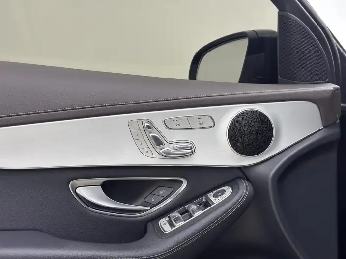 Mercedes-Benz GLC 2022 Model Facelift II GLC 260 L 4MATIC Dynamic Model – фото 8