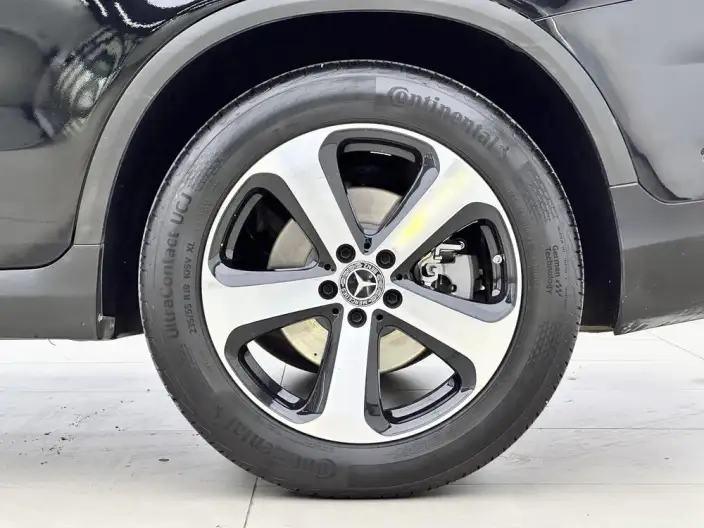 Mercedes-Benz GLC 2022 Model Facelift II GLC 260 L 4MATIC Dynamic Model – фото 10