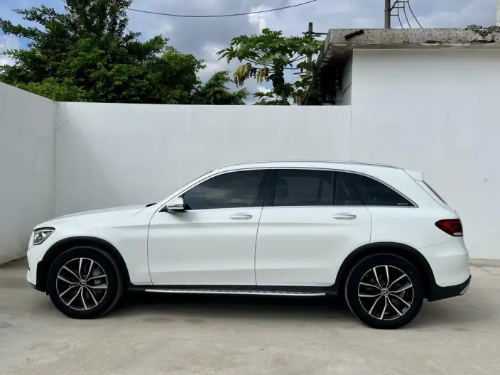 Mercedes-Benz GLC 2021 Model GLC 260 L 4MATIC Luxury Model – фото 3