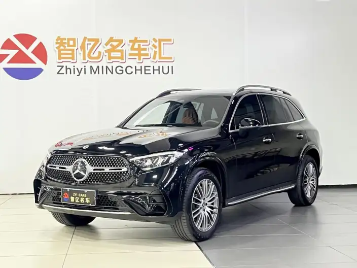 Mercedes-Benz GLC 2025 Model Facelift GLC 300 L 4MATIC Dynamic Model 5 seat – фото 1