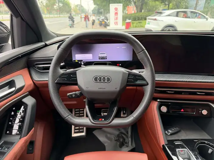 Audi Q5L 2026 Model 2.0T Smart Hybrid Luxury Model – фото 9