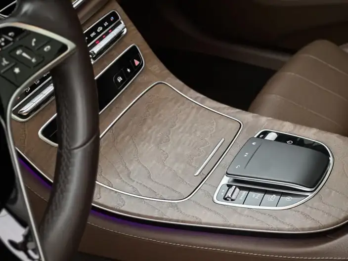 Mercedes-Benz E-Class 2022 Model Facelift II E 300 L Fashion Model sedan – фото 10