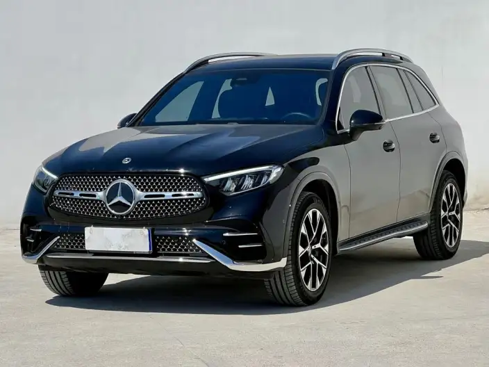 Mercedes-Benz GLC 2024 Model GLC 260 L 4MATIC Dynamic Model 5 seat – фото 1