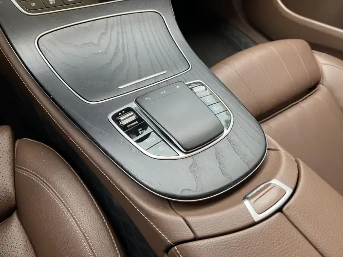 Mercedes-Benz E-Class 2022 Model Facelift E 300 L Luxury Model sedan – фото 7