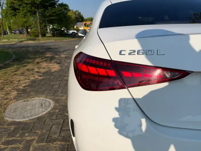 Mercedes-Benz C-Class 2025 Model C 260 L Sports Edition – фото 7