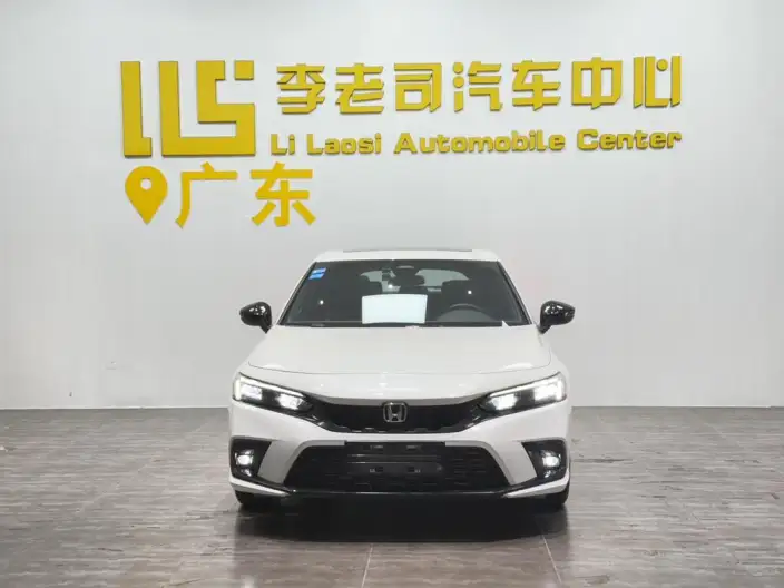 Honda Civic 2023 Model HATCHBACK 240TURBO CVT Extremely sharp version