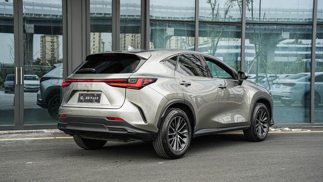Lexus NX 2023 260 Front-Drive Genesis – фото 4