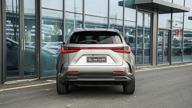 Lexus NX 2023 260 Front-Drive Genesis – фото 5