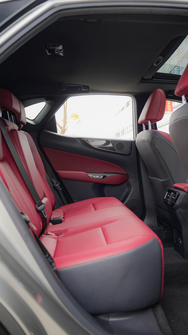 Lexus NX 2023 260 Front-Drive Genesis – фото 14