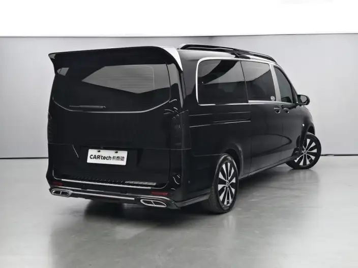 Viano 2023 Model 2.0T Elite Edition 7 seat – фото 5