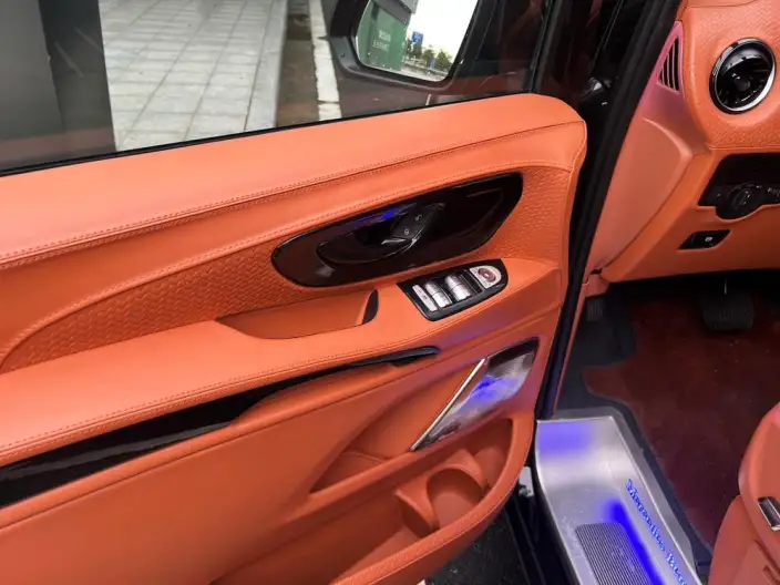 Viano 2023 Model 2.0T Elite Edition 7 seat – фото 8