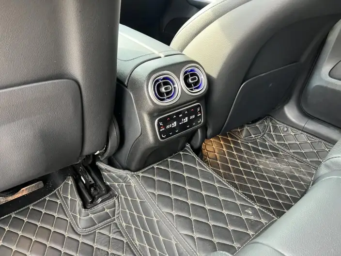 Mercedes-Benz GLC 2025 Model GLC 300 L 4MATIC Dynamic Model 5 seat – фото 8