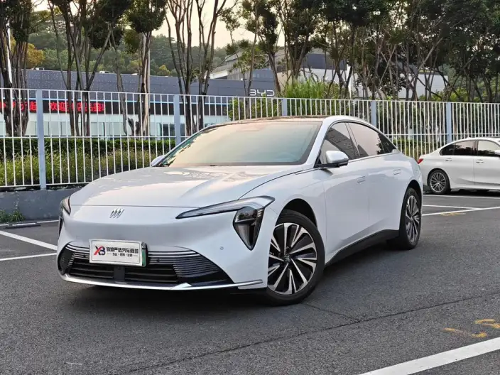 Buick Zhijing Electra L7 2025 Model Extended Range Luxury Edition