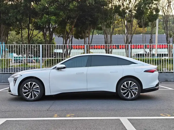 Buick Zhijing Electra L7 2025 Model Extended Range Luxury Edition