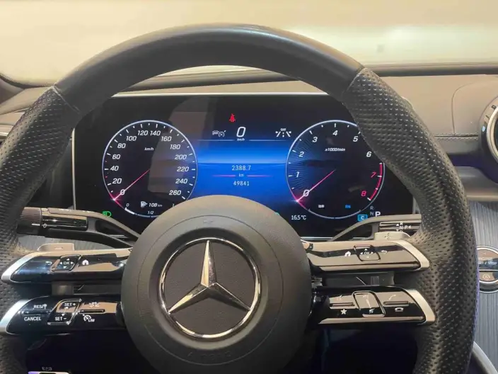 Mercedes-Benz C-Class 2024 Model C 200 L Sports Edition – фото 9