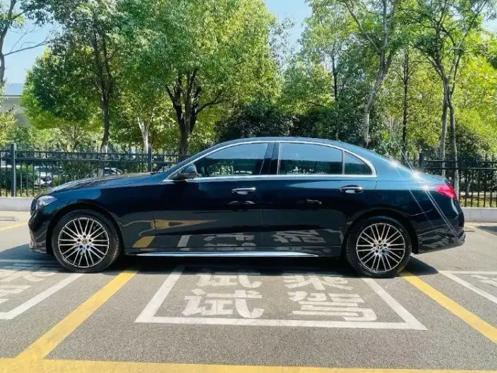 Mercedes-Benz C-Class 2026 Model C 260 L Sports sedan – фото 2