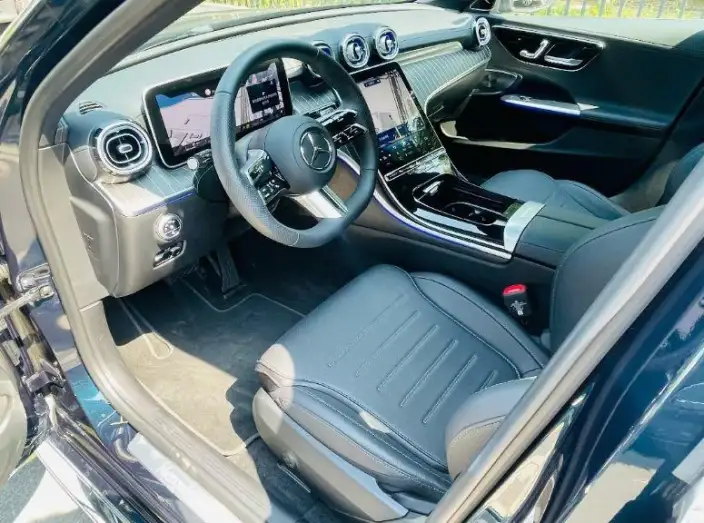 Mercedes-Benz C-Class 2026 Model C 260 L Sports sedan – фото 6
