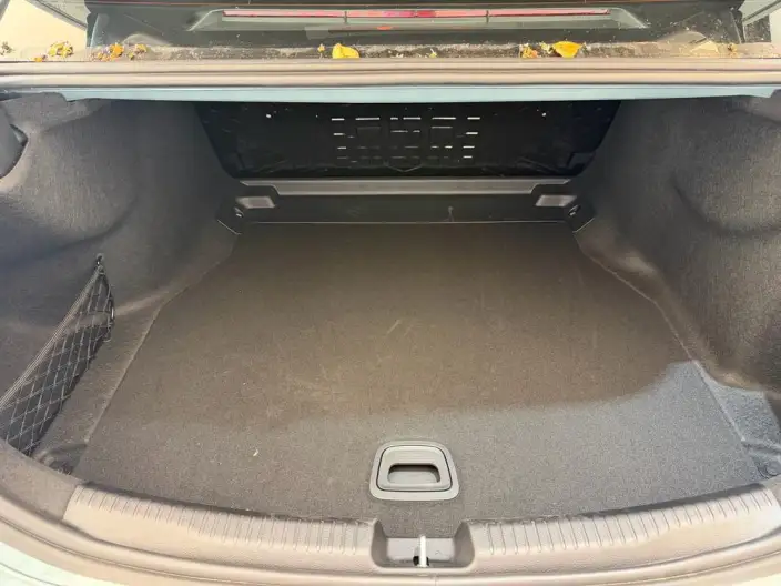 Mercedes-Benz C-Class 2026 Model C 260 L Sports sedan – фото 9