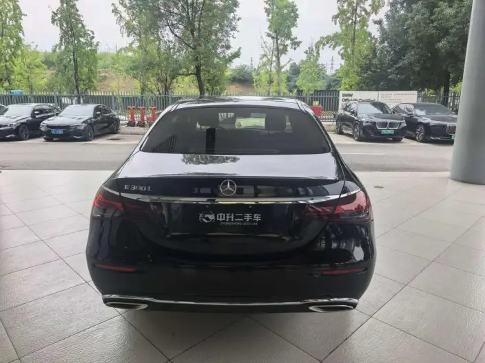 Mercedes-Benz E-Class 2023 Model E 300 L Luxury Model sedan – фото 4