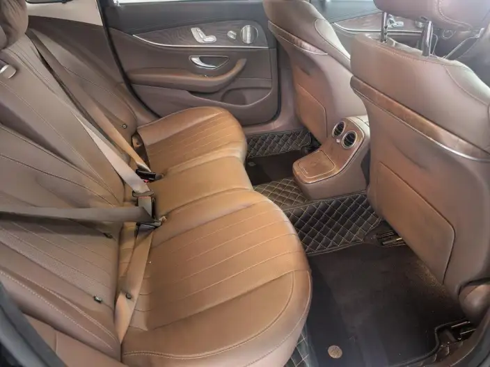 Mercedes-Benz E-Class 2023 Model E 300 L Luxury Model sedan – фото 9