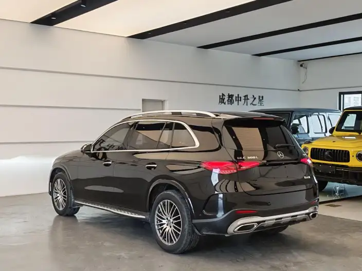 Mercedes-Benz GLC 2024 Model GLC 300 L 4MATIC Dynamic Model 5 seat – фото 5