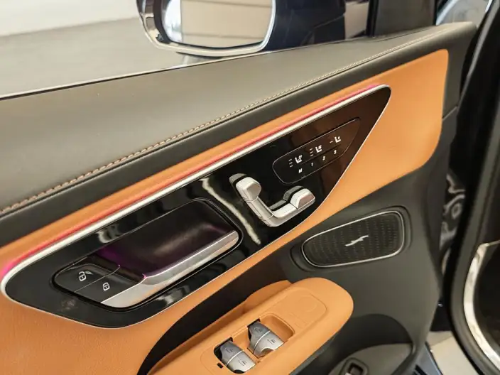 Mercedes-Benz GLC 2024 Model GLC 300 L 4MATIC Dynamic Model 5 seat – фото 8