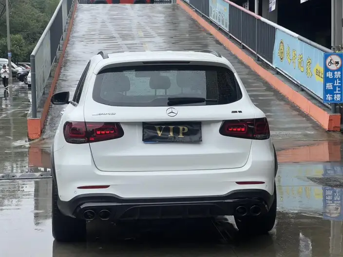 Mercedes-Benz GLC AMG 2022 Model AMG GLC 43 4MATIC – фото 4