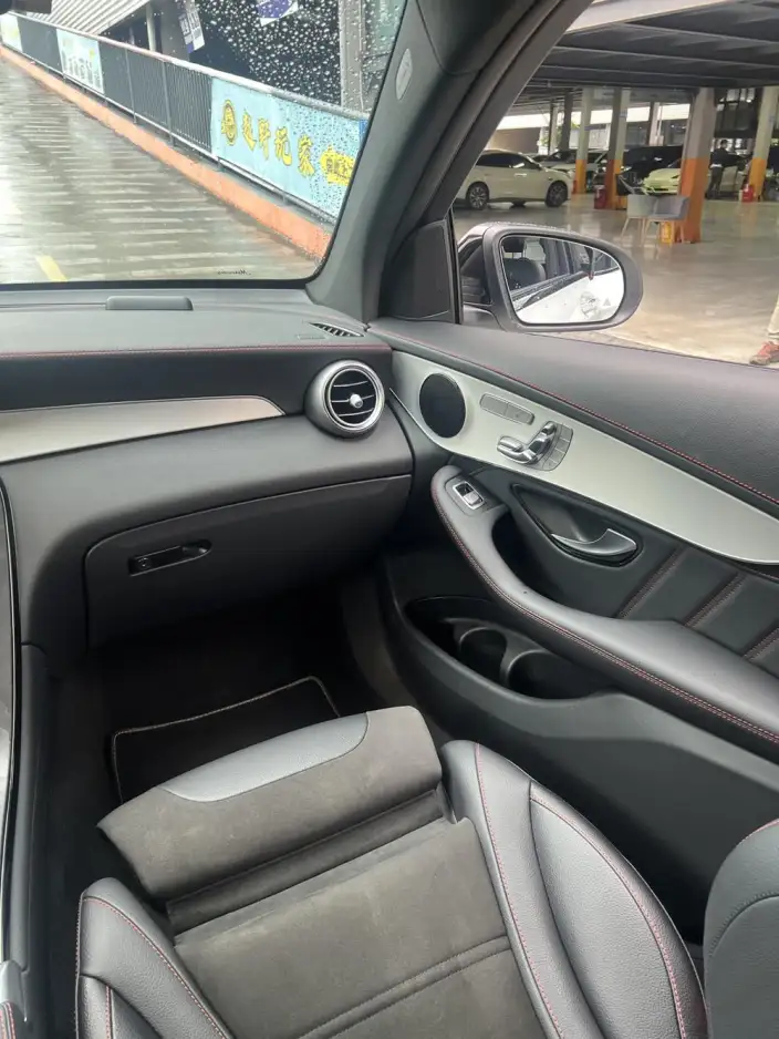 Mercedes-Benz GLC AMG 2022 Model AMG GLC 43 4MATIC – фото 10