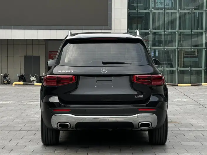 Mercedes-Benz GLB 2024 Model Facelift GLB 220 Fashion Model – фото 4