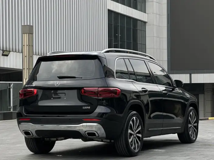 Mercedes-Benz GLB 2024 Model Facelift GLB 220 Fashion Model – фото 5