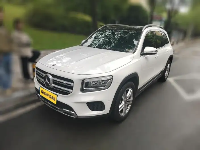 Mercedes-Benz GLB 2020 Model GLB 180 Fashion Model – фото 1