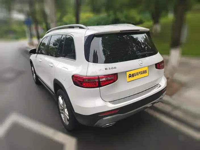 Mercedes-Benz GLB 2020 Model GLB 180 Fashion Model – фото 4