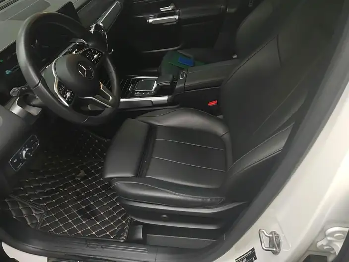 Mercedes-Benz GLB 2020 Model GLB 180 Fashion Model – фото 10