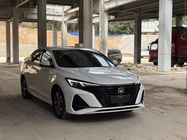 Changan Eado 2024 1.5T DCT Premium – фото 3