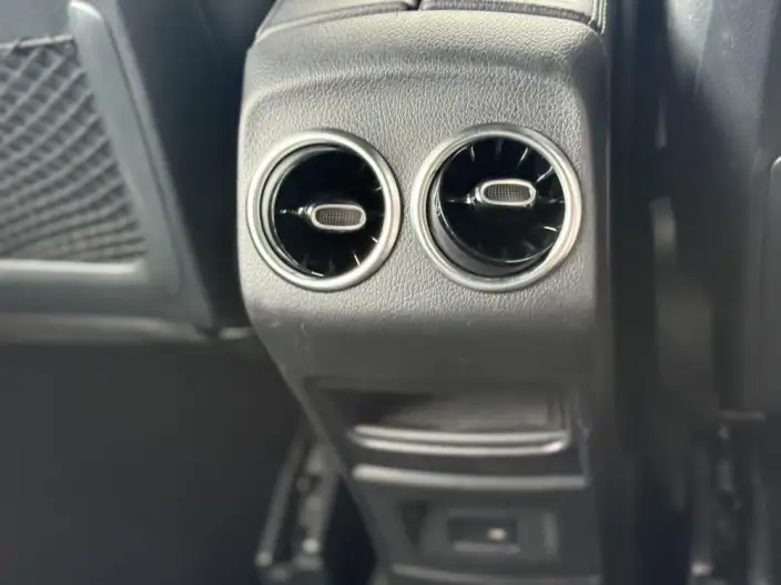 Mercedes-Benz GLA 2023 Model GLA 220 – фото 10