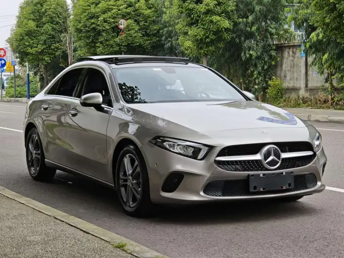 Mercedes-Benz A-class 2020 Model A 200 L – фото 7
