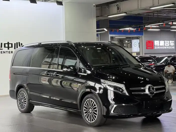 Mercedes-Benz V-Class 2021 Model V 260 Premium Edition – фото 3
