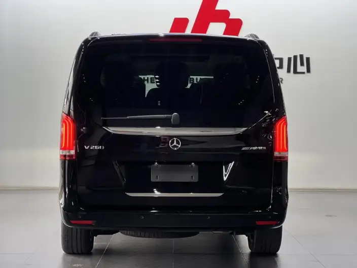 Mercedes-Benz V-Class 2021 Model V 260 Premium Edition – фото 5
