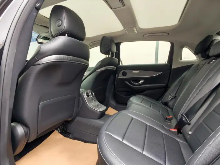 Mercedes-Benz E-Class 2023 Model E 300 L Fashion Model sedan – фото 10