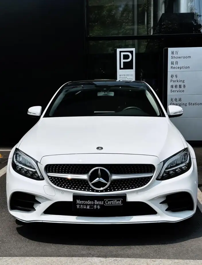 Mercedes-Benz C-Class 2021 Model C 260 L Sports Edition – фото 2