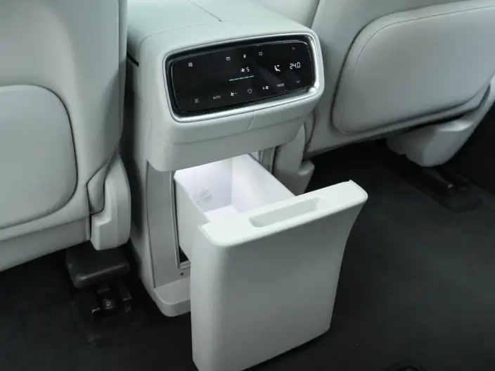 Aito M9 2024 Model Extended Range Ultra VI seat Edition – фото 10