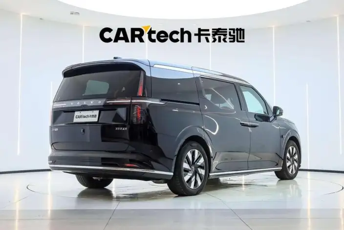 Volvo EM90 2025 Model Ultra VI seat – фото 6