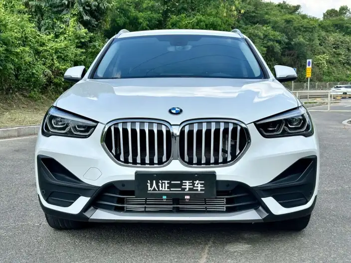 BMW X1 2021 Model sDrive25Li Leading Model – фото 2