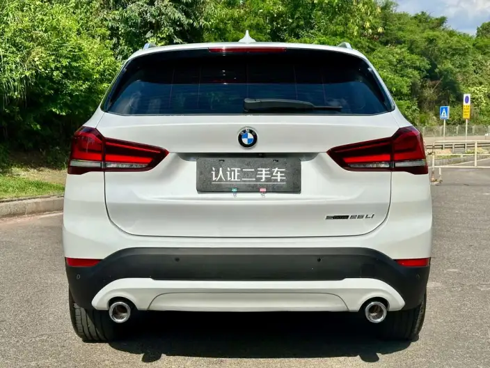 BMW X1 2021 Model sDrive25Li Leading Model – фото 6