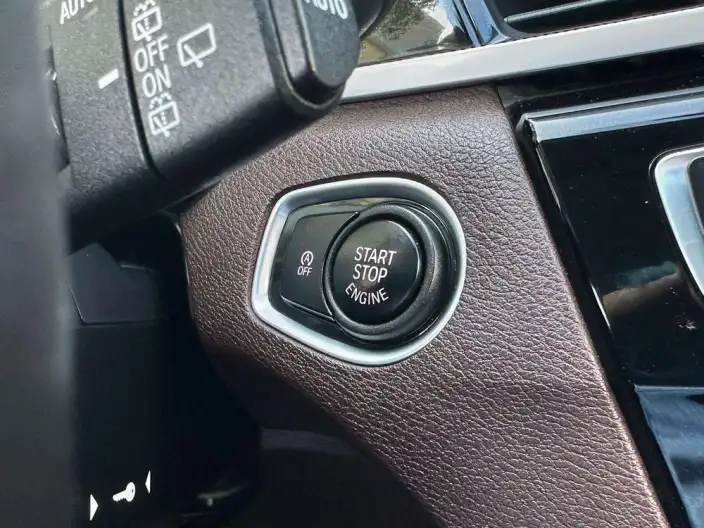 BMW X1 2021 Model sDrive25Li Leading Model – фото 10