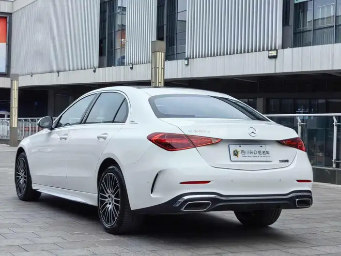 Mercedes-Benz C-Class 2024 Model C 260 L Sports Edition – фото 4