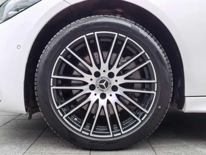 Mercedes-Benz C-Class 2024 Model C 260 L Sports Edition – фото 7