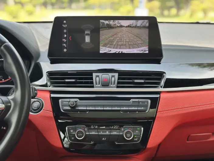 BMW X2 2021 Model sDrive25i M Off-road Set – фото 10