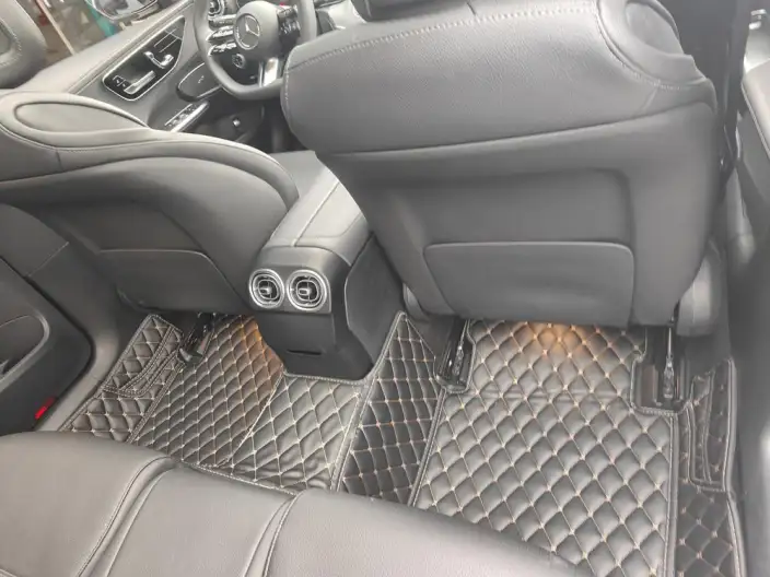 Mercedes-Benz C-Class 2024 Model C 260 L Sports Edition – фото 8