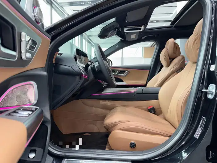 Mercedes-Benz E-Class 2024 Model E 300 L Fashion Model sedan – фото 7